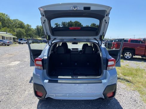 Used 2019 Subaru Crosstrek 2.0i Limited w/ Moonroof Package w/Navigation AWD/4WD image 18