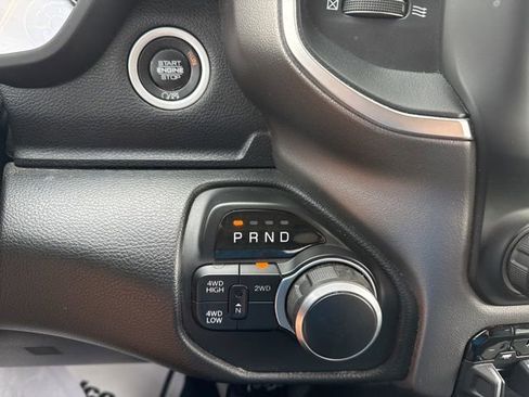 Used 2019 RAM 2500 Big Horn image 15