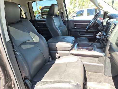 Used 2017 RAM 2500 Big Horn w/ Night Special Edition image 25