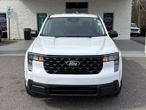 Used 2025 Ford Maverick XL image 22