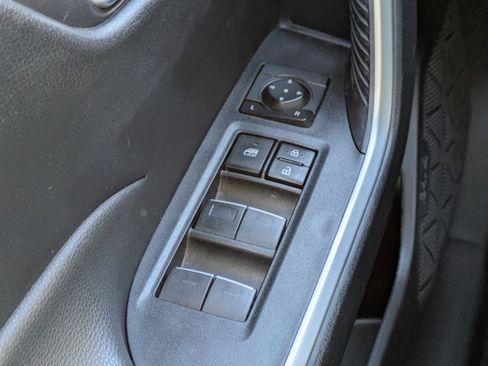 Used 2023 Toyota RAV4 XLE image 30