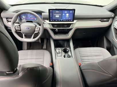 New 2027 Ford Explorer ST-Line w/ Premium Package