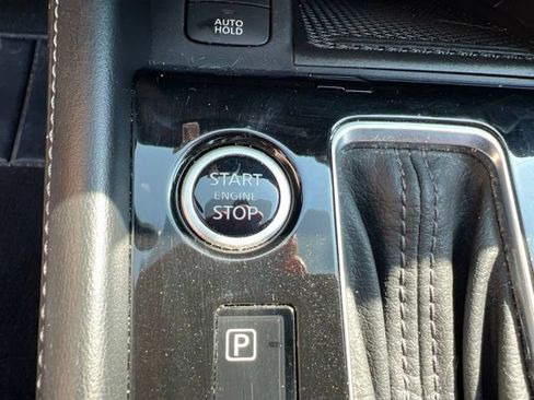 Used 2023 Nissan Kicks SV FWD image 21
