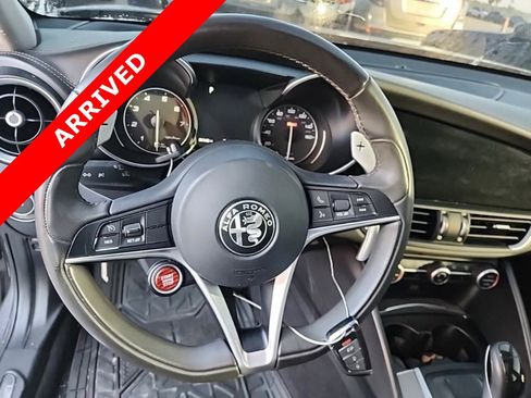 Used 2018 Alfa Romeo Giulia Ti Sport w/ Quick Order Package 22S Sport image 6