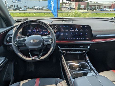New 2026 Chevrolet Traverse RS AWD/4WD image 16