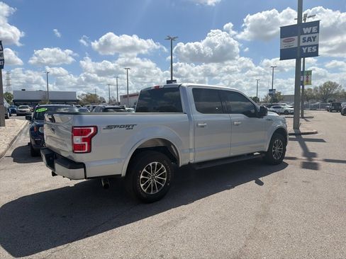 Used 2018 Ford F150 XLT w/ Equipment Group 301A Mid image 9