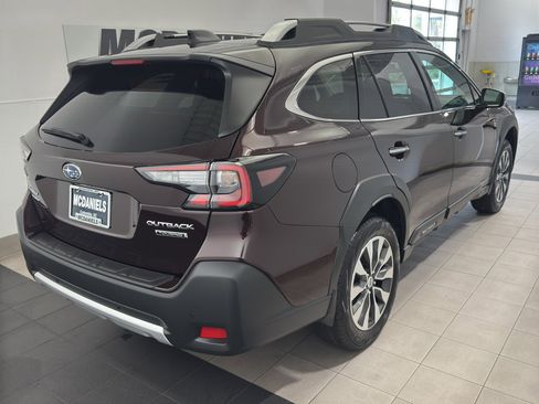 Used 2025 Subaru Outback Touring w/ Popular Package #2 image 4