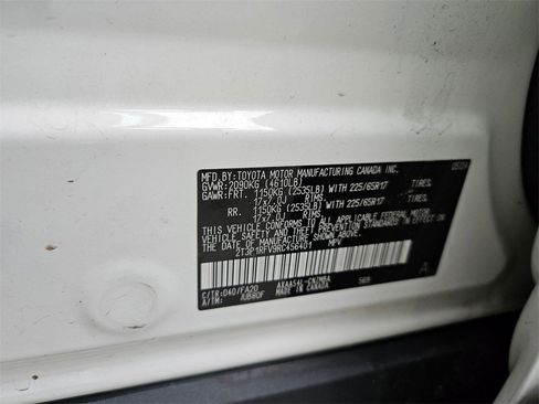 Used 2024 Toyota RAV4 XLE image 10