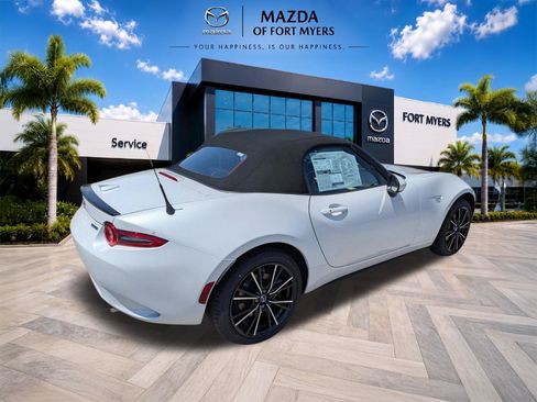 New 2026 MAZDA MX-5 Miata Grand Touring RWD image 6