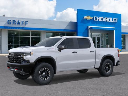 New 2026 Chevrolet Silverado 1500 ZR2 AWD/4WD image 2