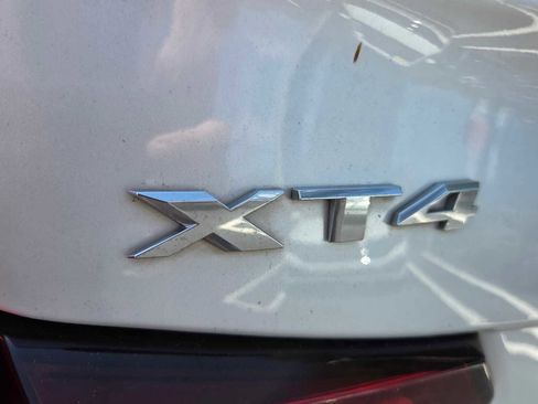 Used 2021 Cadillac XT4 Premium Luxury w/ Cold Weather Package FWD image 12