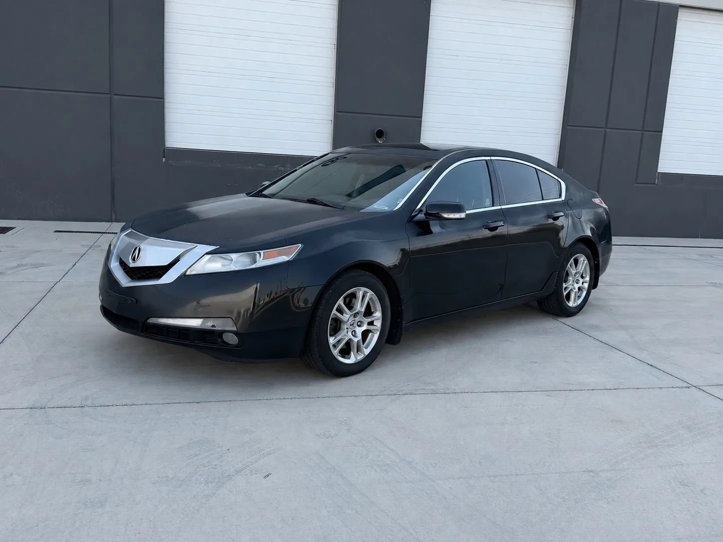 Used 2010 Acura TL FWD image 1