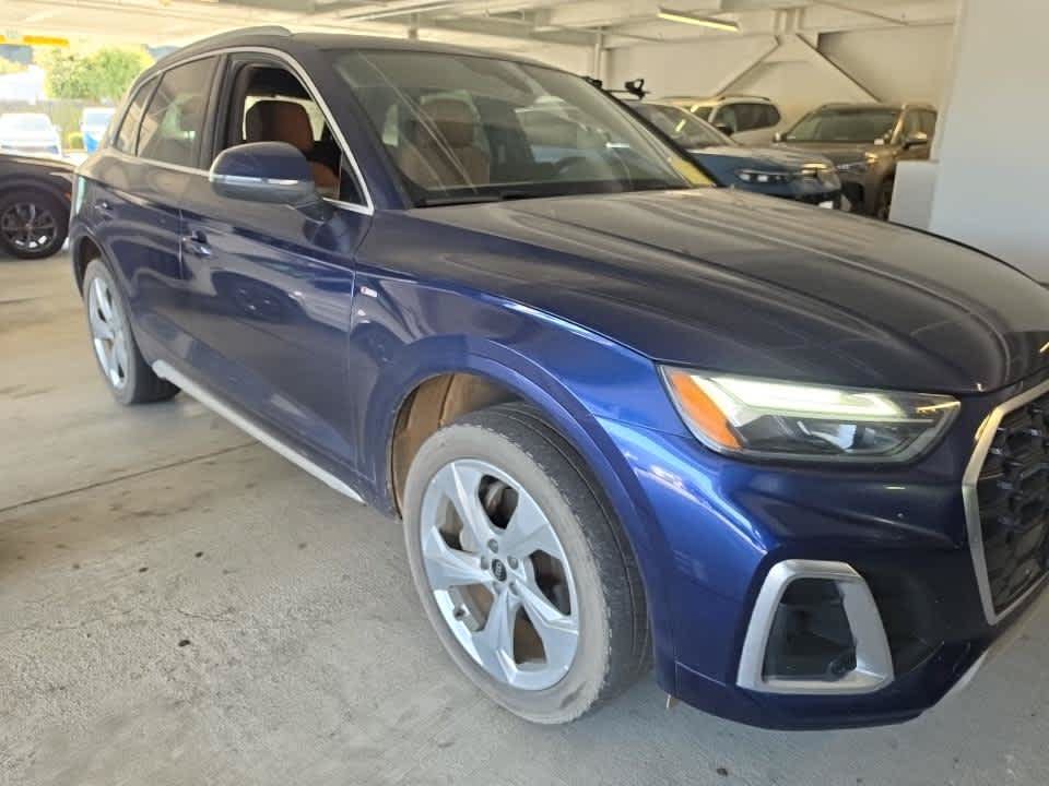 Used 2024 Audi Q5 2.0T Premium Plus w/ Premium Plus Package AWD/4WD image 3