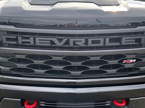 Used 2024 Chevrolet Silverado 1500 Custom Trail Boss AWD/4WD image 30