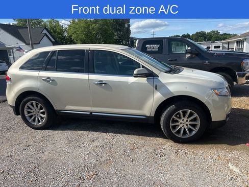 Used 2014 Lincoln MKX AWD w/ Equipment Group 101A image 6