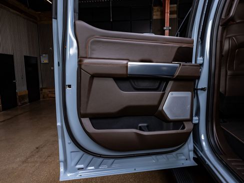 Used 2026 Ford F450 King Ranch w/ Chrome Package image 37