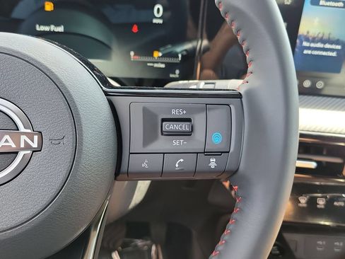 New 2026 Nissan Kicks SR FWD image 6