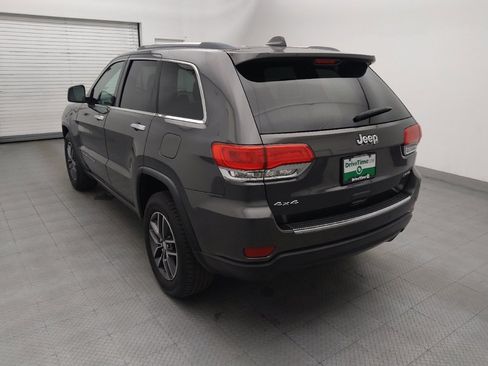 Used 2017 Jeep Grand Cherokee Limited AWD/4WD image 5