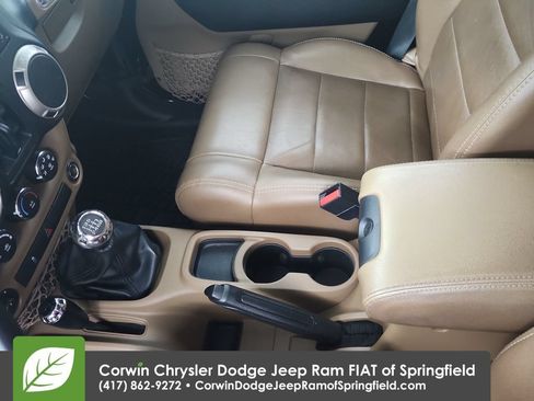 Used 2011 Jeep Wrangler Unlimited Sport w/ Connectivity Group AWD/4WD image 28