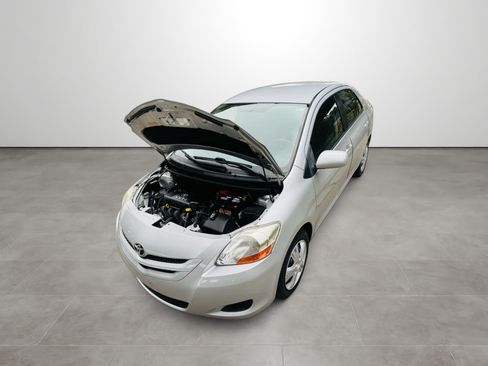 Used 2008 Toyota Yaris Sedan FWD image 4