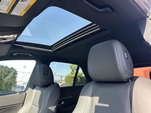 Used 2023 Mercedes-Benz GLE 350 image 32