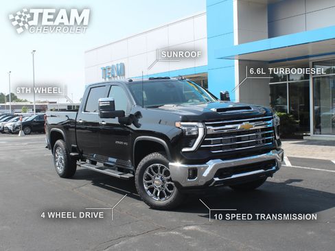 New 2026 Chevrolet Silverado 2500 LTZ w/ LTZ Premium Package AWD/4WD image 2