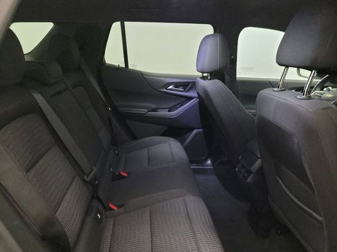Used 2025 Chevrolet Equinox LT FWD image 19