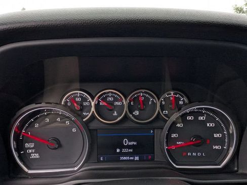 Used 2022 Chevrolet Silverado 1500 RST AWD/4WD image 25