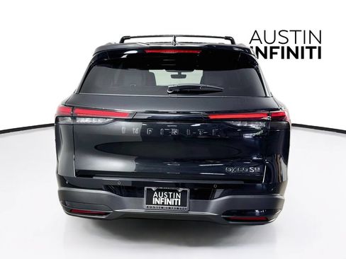Certified 2026 INFINITI QX60 Sport w/ Dark Cargo Package AWD/4WD image 9