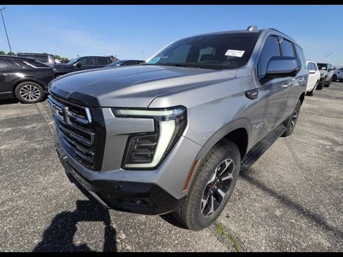 Used 2025 GMC Yukon AT4 w/ Premium Trailering Package AWD/4WD image 2