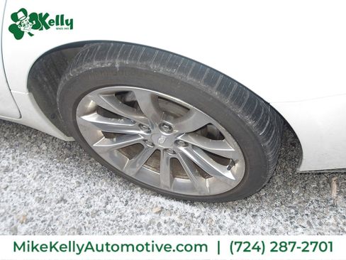 Used 2017 Cadillac CTS Luxury image 3