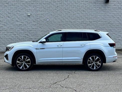 New 2026 Volkswagen Atlas SEL Premium R-Line image 7