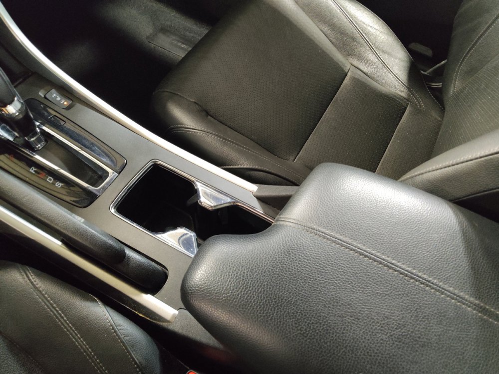 Used 2015 Honda Accord EX-L image 26