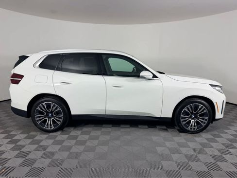 New 2026 BMW X3 xDrive30i w/ Convenience Package AWD/4WD image 2