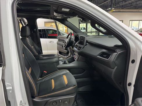 Certified 2022 GMC Yukon AT4 AWD/4WD image 11