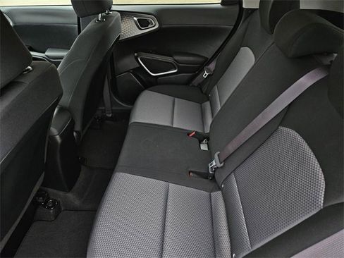 Used 2024 Kia Soul LX w/ Option Group 015 image 25