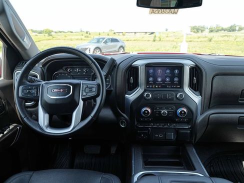 Used 2022 GMC Sierra 1500 SLT w/ SLT Premium Package AWD/4WD image 30