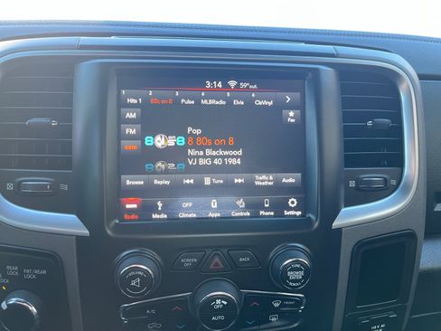 Used 2018 RAM 2500 Power Wagon w/ Leather & Luxury Group image 26