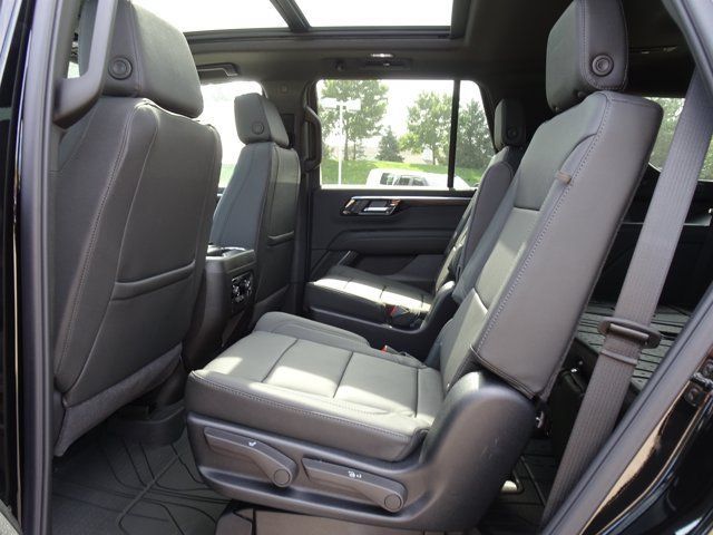 New 2026 Chevrolet Tahoe Z71 w/ Z71 Off-Road Package AWD/4WD image 7