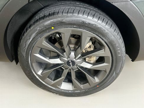 Used 2023 Kia Sorento SX Prestige AWD/4WD image 11