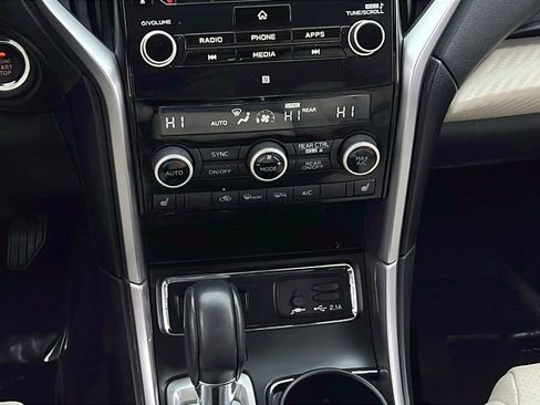 Used 2021 Subaru Ascent Premium w/ Convenience Package image 24