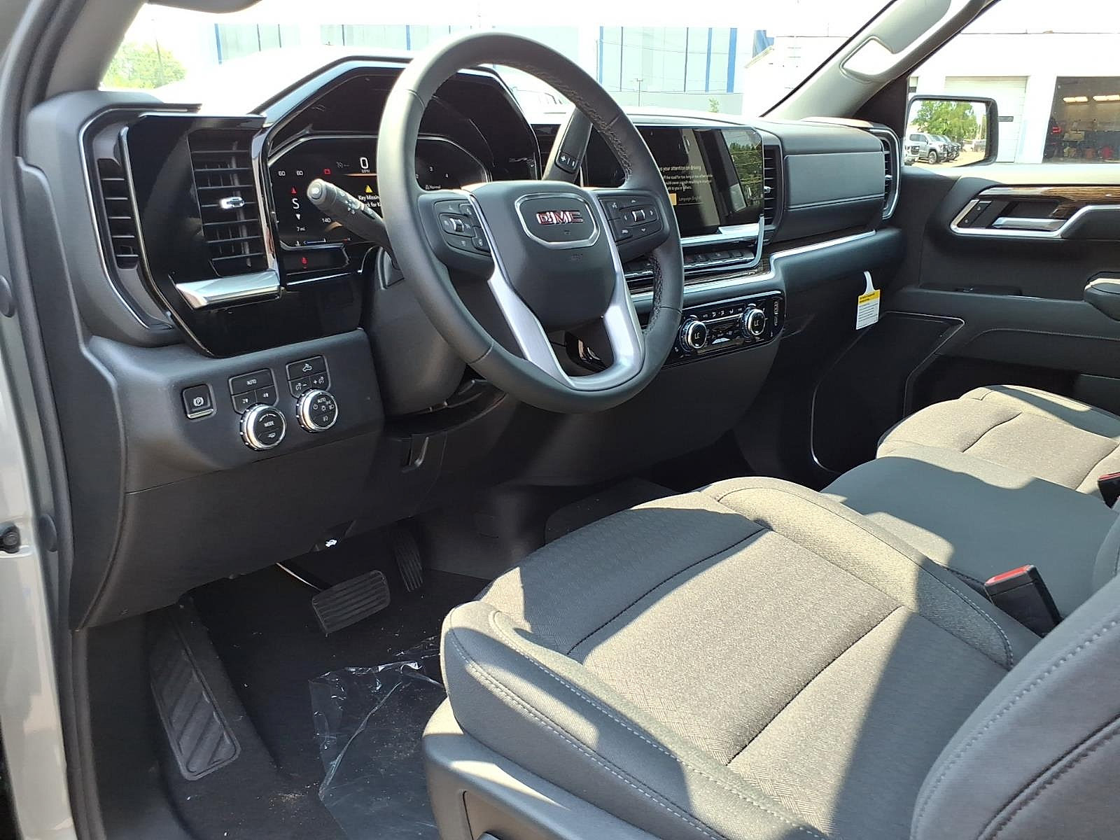 New 2026 GMC Sierra 1500 Elevation w/ Elevation Select Package AWD/4WD image 11