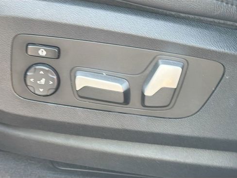 Used 2022 BMW X5 sDrive40i image 25