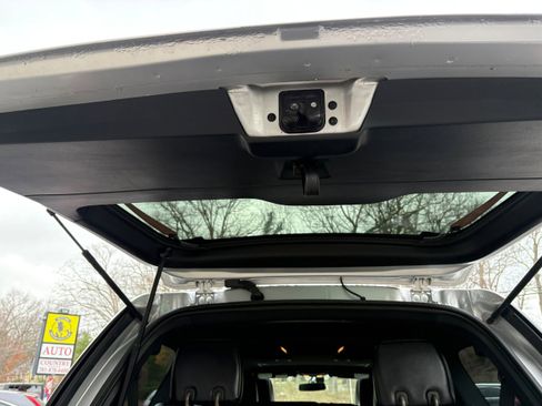 Used 2016 Ford Expedition Limited AWD/4WD image 22