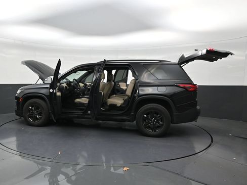 Used 2023 Chevrolet Traverse LS w/ Midnight/Sport Edition FWD image 30
