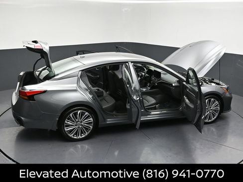 Certified 2025 Nissan Altima 2.5 SL FWD image 34