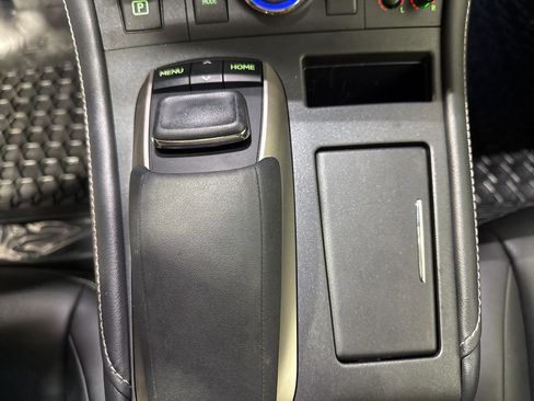 Used 2017 Lexus CT 200h w/ Navigation System Package image 24