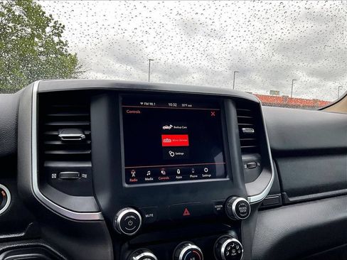 Used 2019 RAM 1500 Big Horn AWD/4WD image 17
