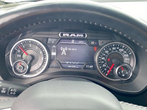 Used 2019 RAM 1500 Big Horn AWD/4WD image 16