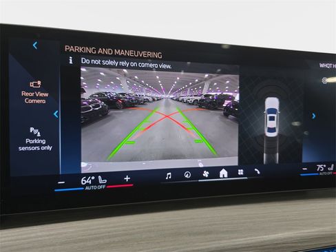 Certified 2025 BMW 330i Sedan image 22